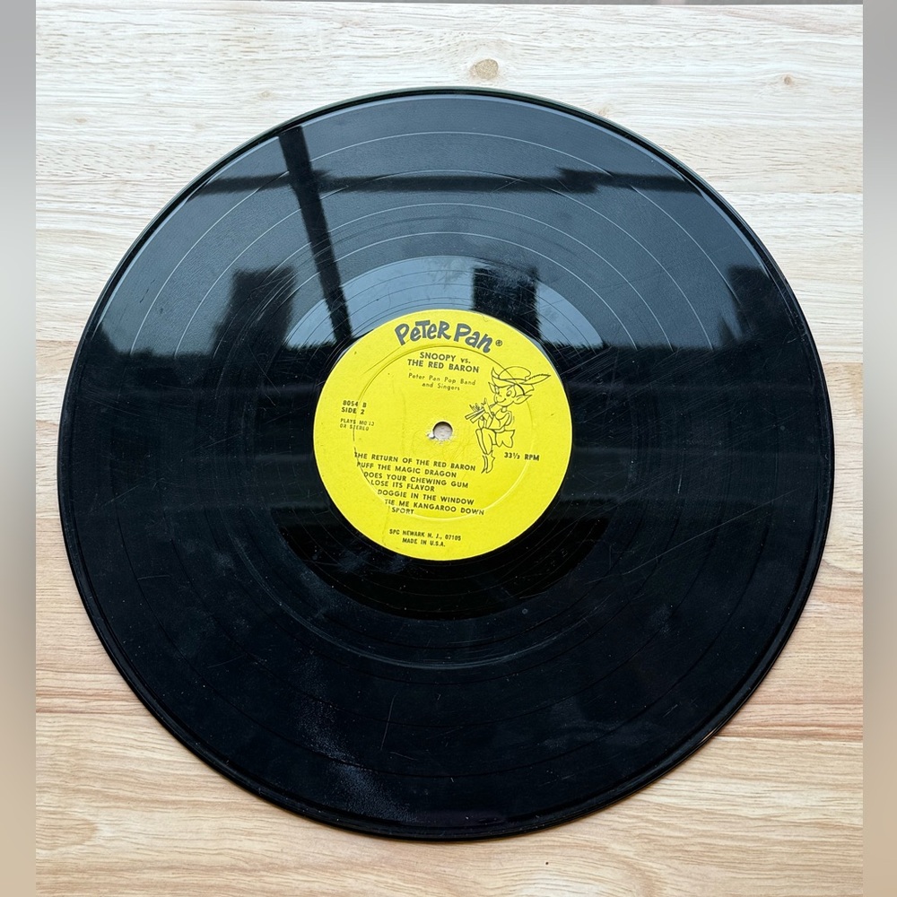 Peter Pan Vinyl Record Snoopy vs. The Red Baron